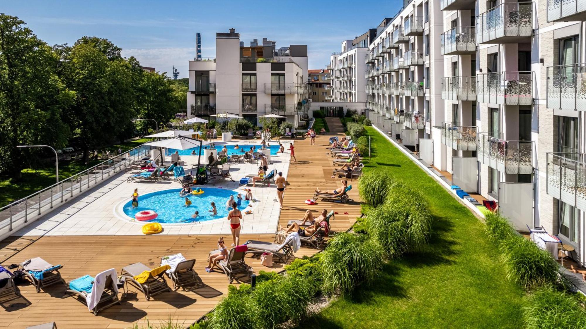 Sun & Snow Nadmorskie Tarasy Z Basenem Apartment *